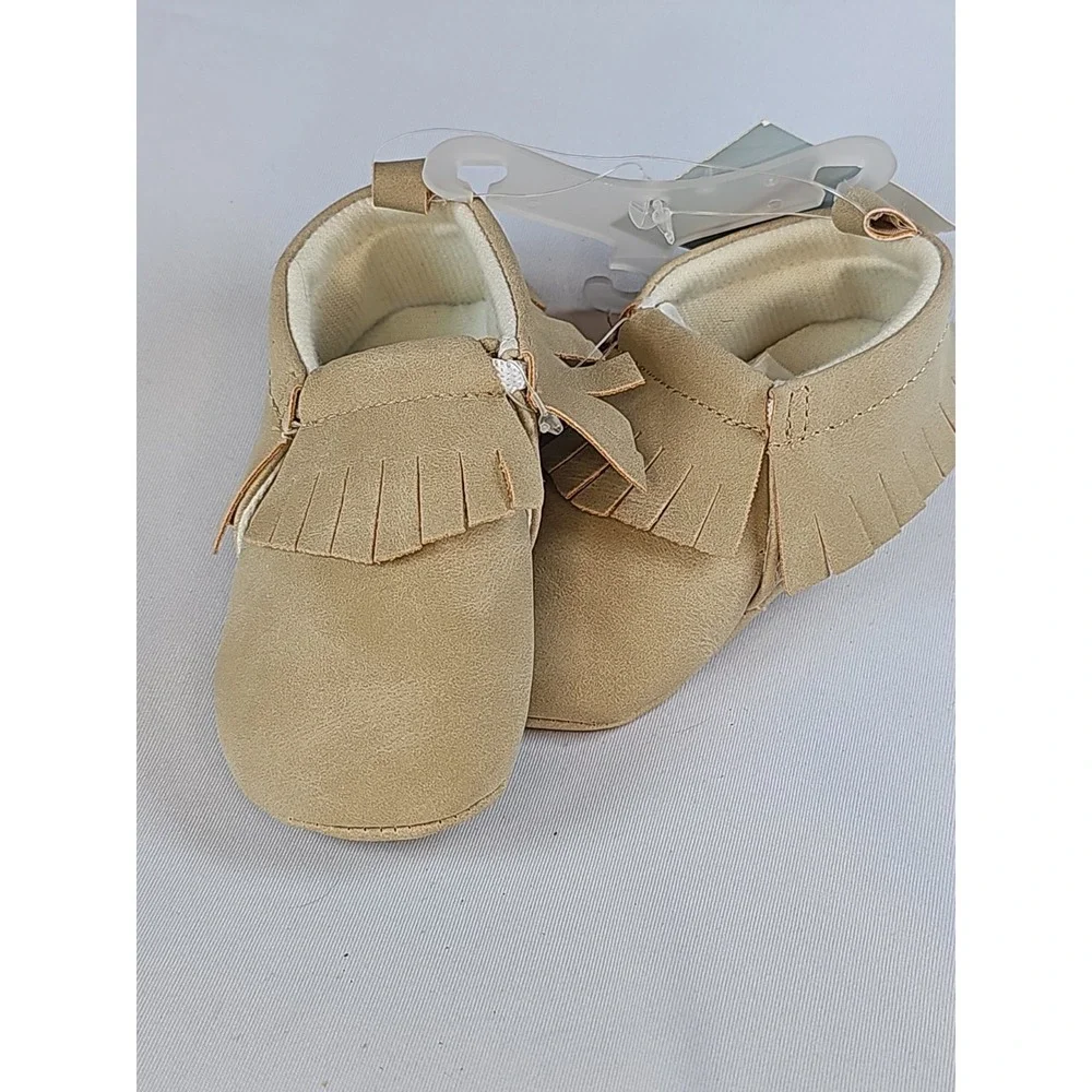 Cat & Jack Moccasin From Target Size 6-9  Months Color Tan